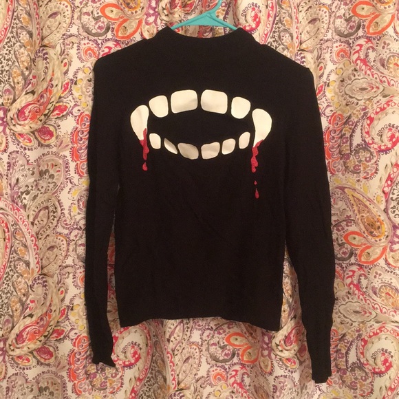 H\u0026M | Sweaters | Hm Vampire Cutout 
